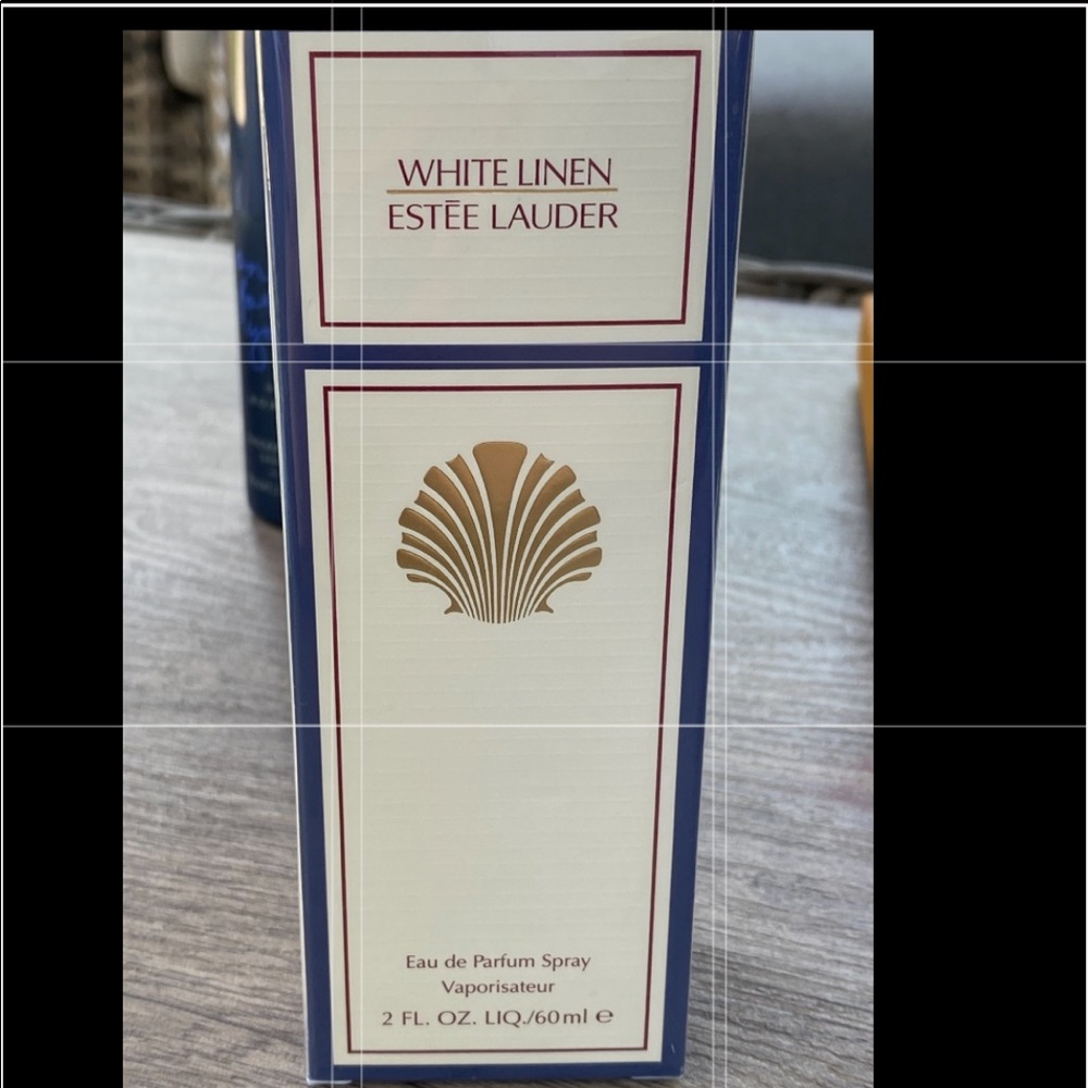 Estee Lauder White Lineb new in box/wrap